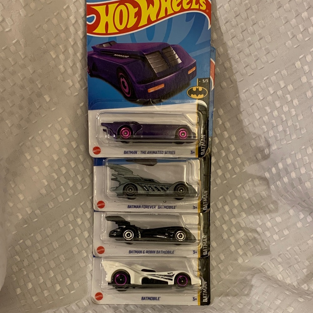 Hot Wheels; 4 different Batman vehicles.